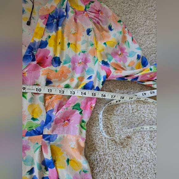 Zara women's sz. XS floral watercolors blouse Puff Shoulder peplum top - Picture 7 of 8
